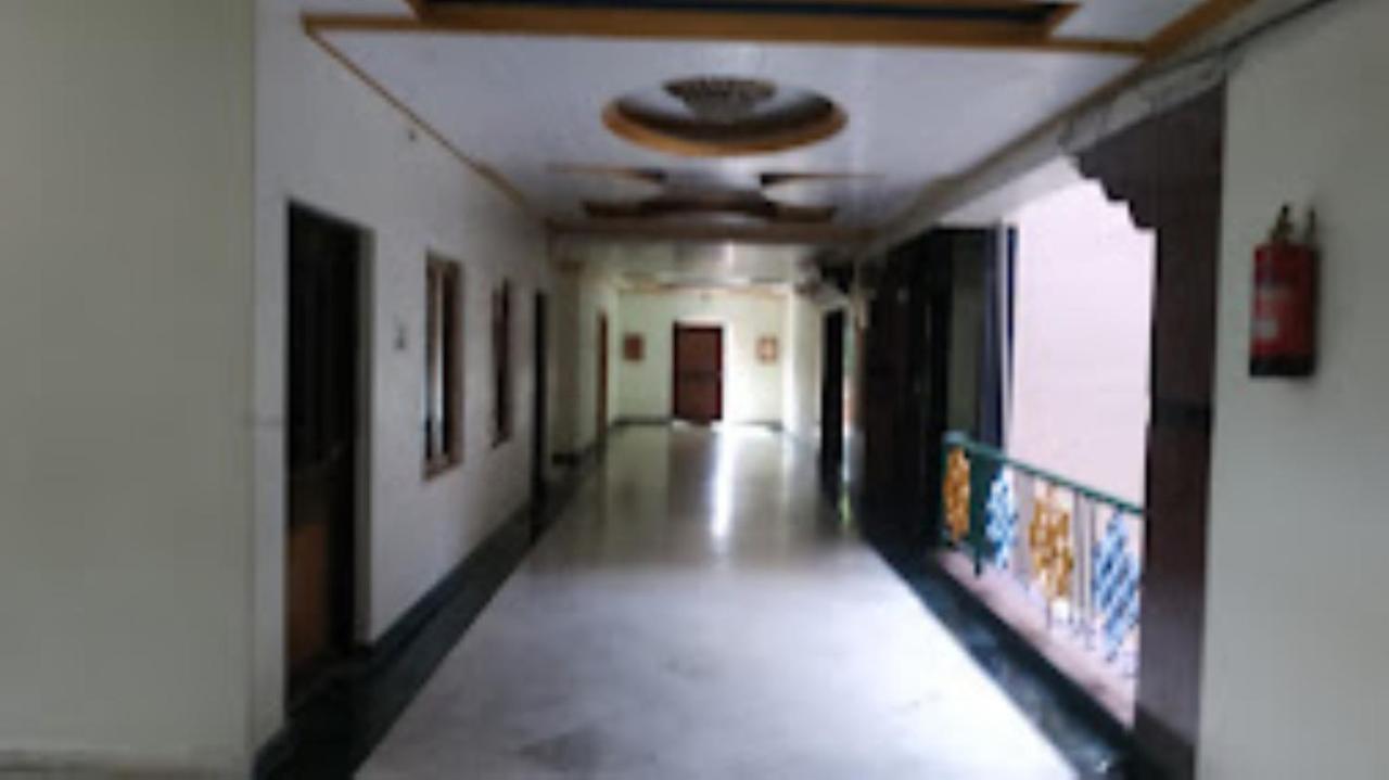 Hotel Mahayana Bodh Gaya Eksteriør billede